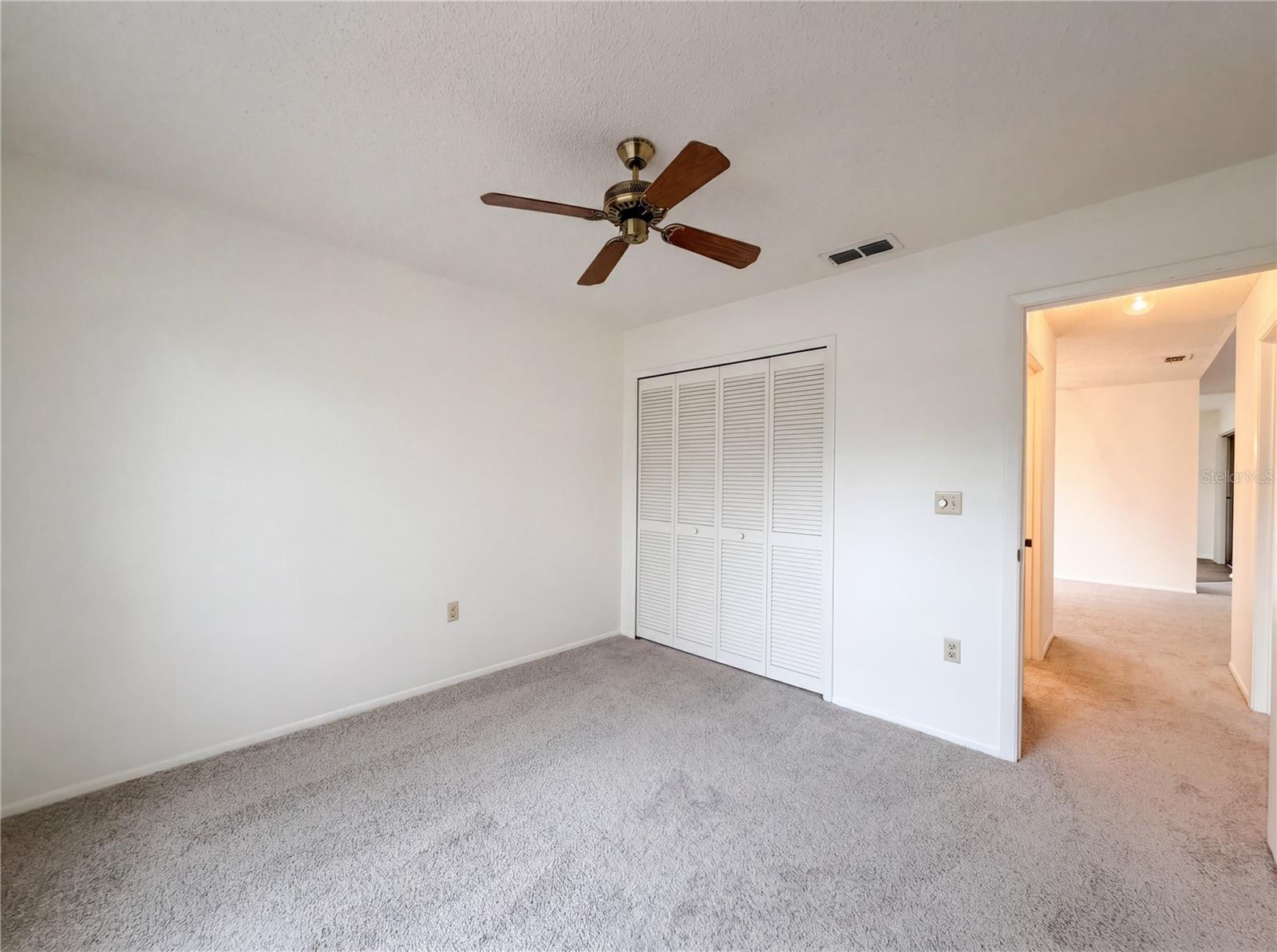 Image 18 of 29 For 712 45th Street E