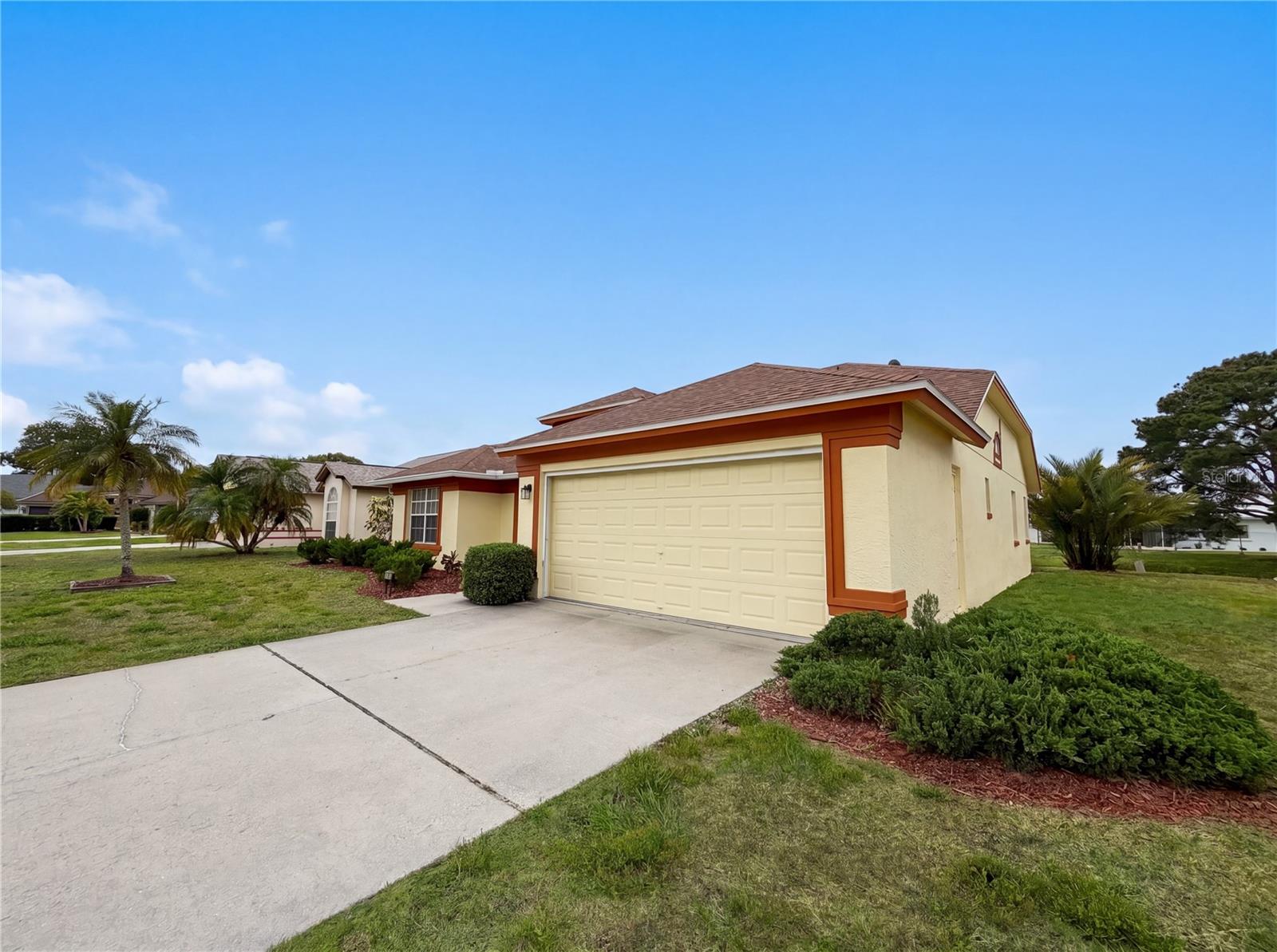 Image 3 of 29 For 712 45th Street E