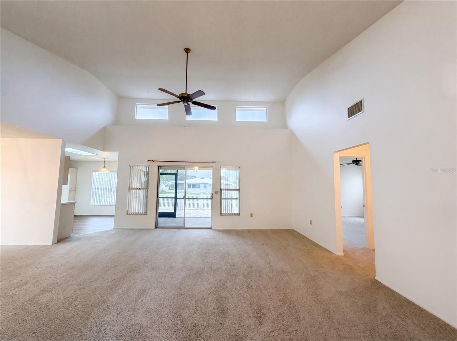 Image 5 of 29 For 712 45th Street E