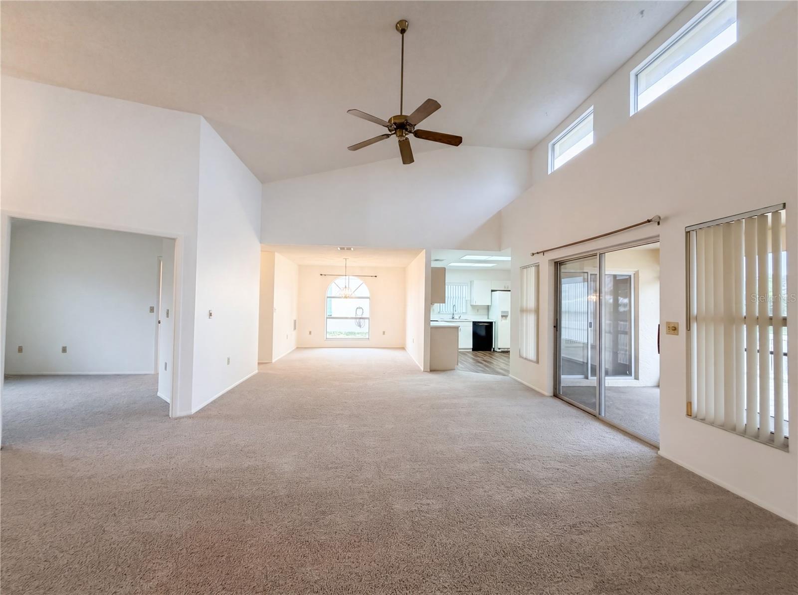 Image 6 of 29 For 712 45th Street E