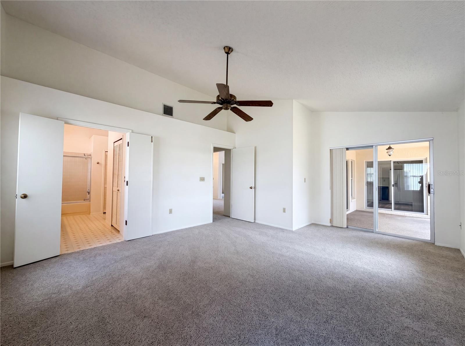 Image 7 of 29 For 712 45th Street E