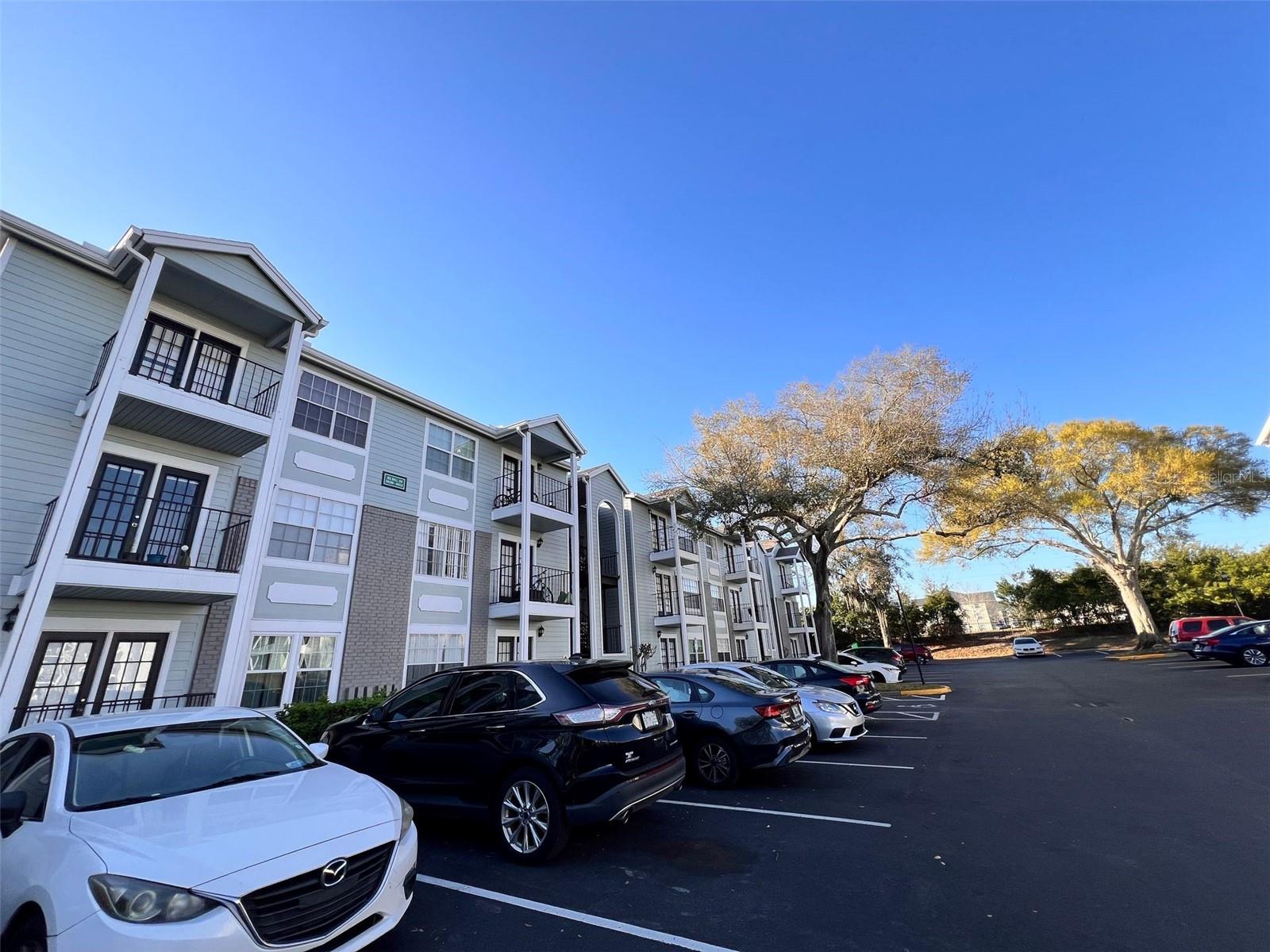 Image 2 of 16 For 2550 Alafaya Trail 10207