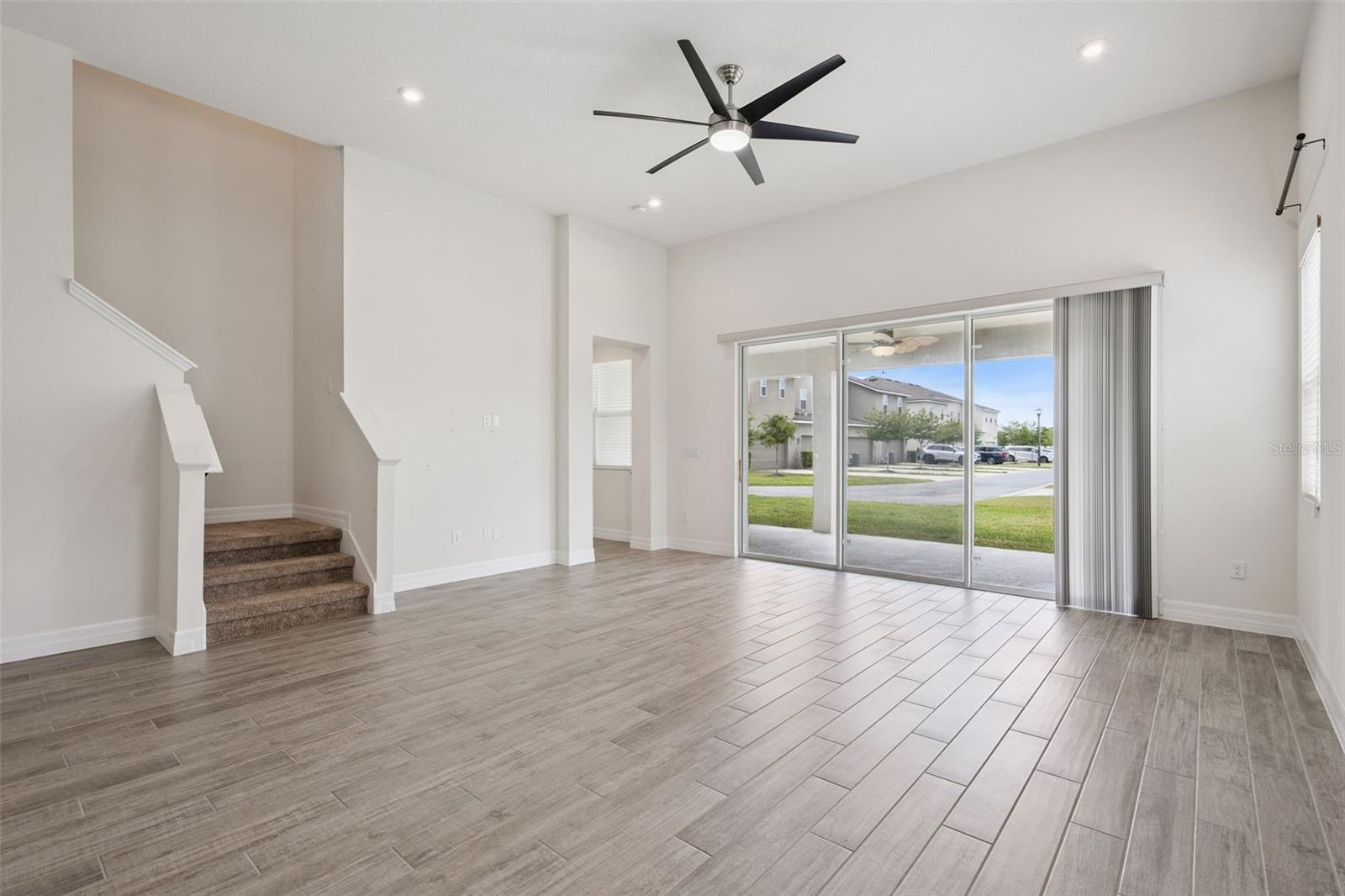 Image 11 of 52 For 9220 Sea Pine Avenue
