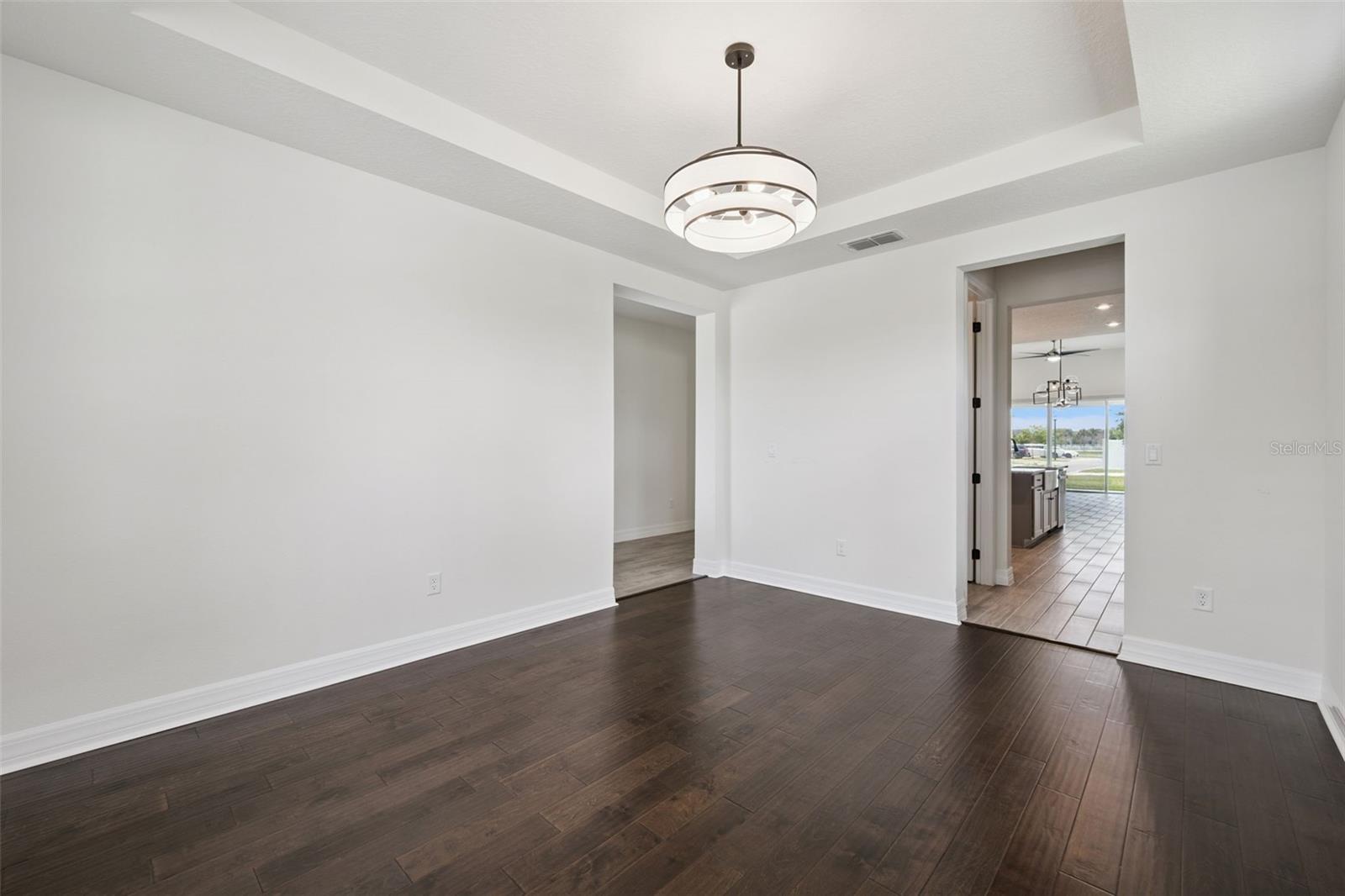 Image 13 of 52 For 9220 Sea Pine Avenue