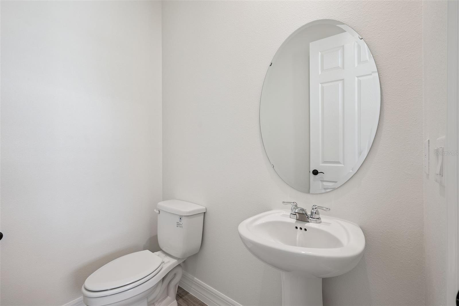 Image 14 of 52 For 9220 Sea Pine Avenue