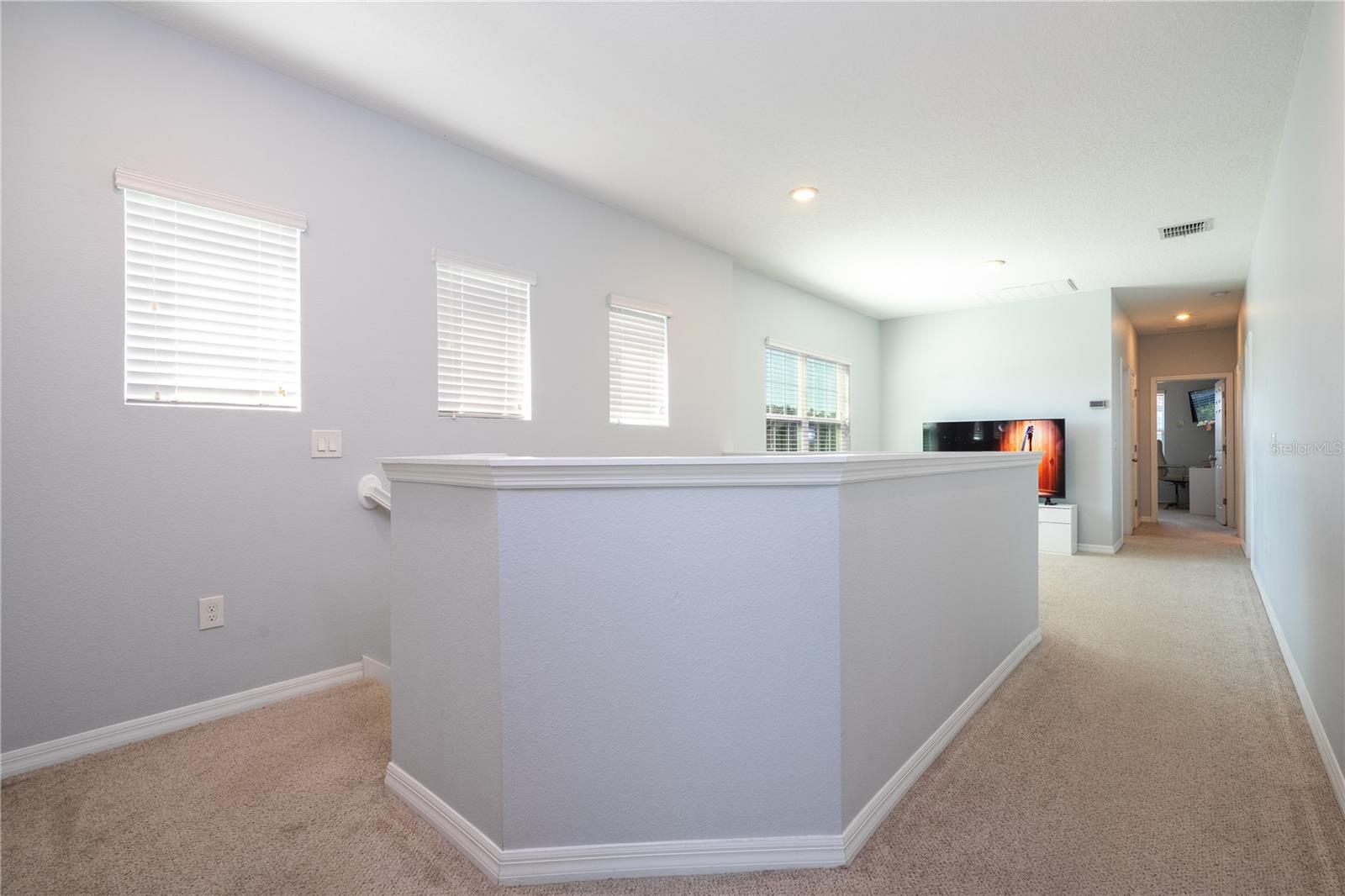 Image 12 of 37 For 9231 Grand Island Way