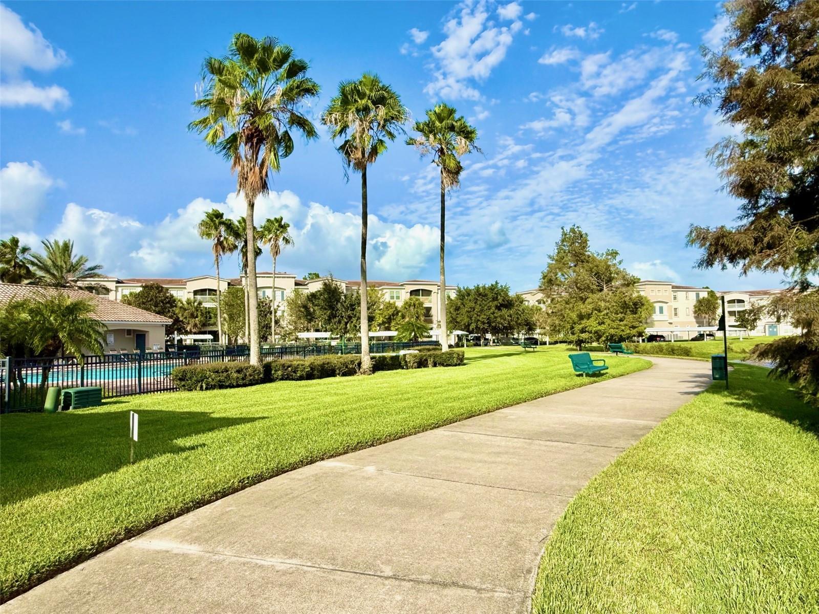 Image 17 of 21 For 3000 Laurel Park Lane 101