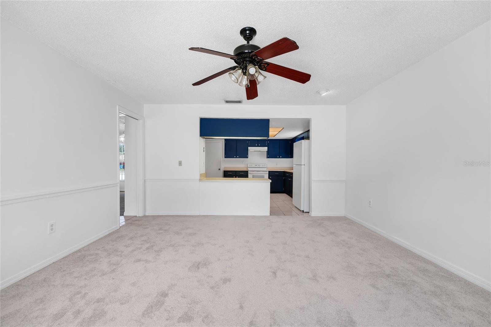 Image 14 of 42 For 5060 Andrea Boulevard