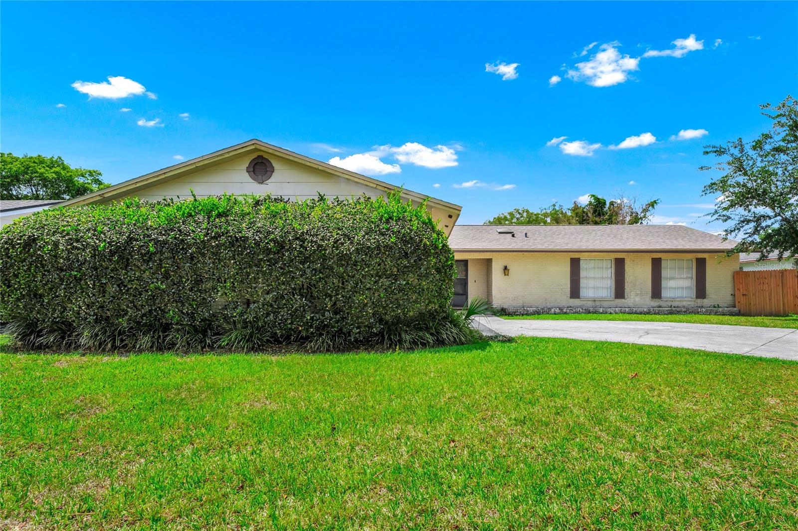 Image 9 of 42 For 5060 Andrea Boulevard
