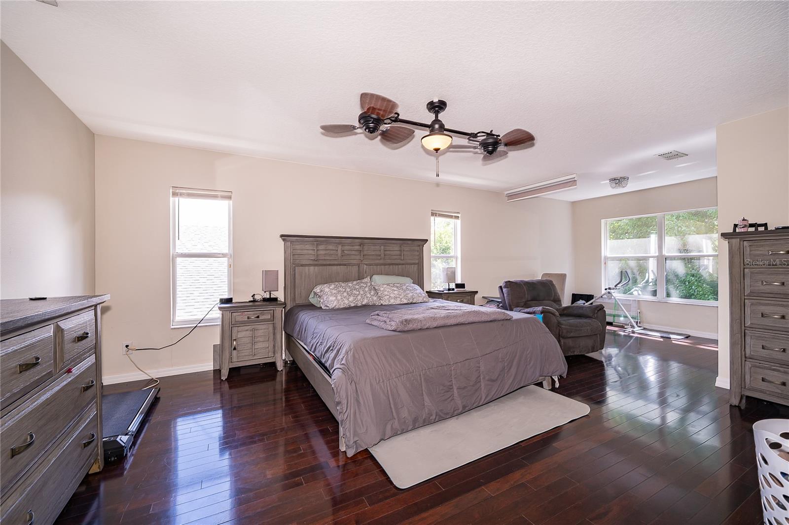 Image 12 of 25 For 9808 Bennington Chase Drive