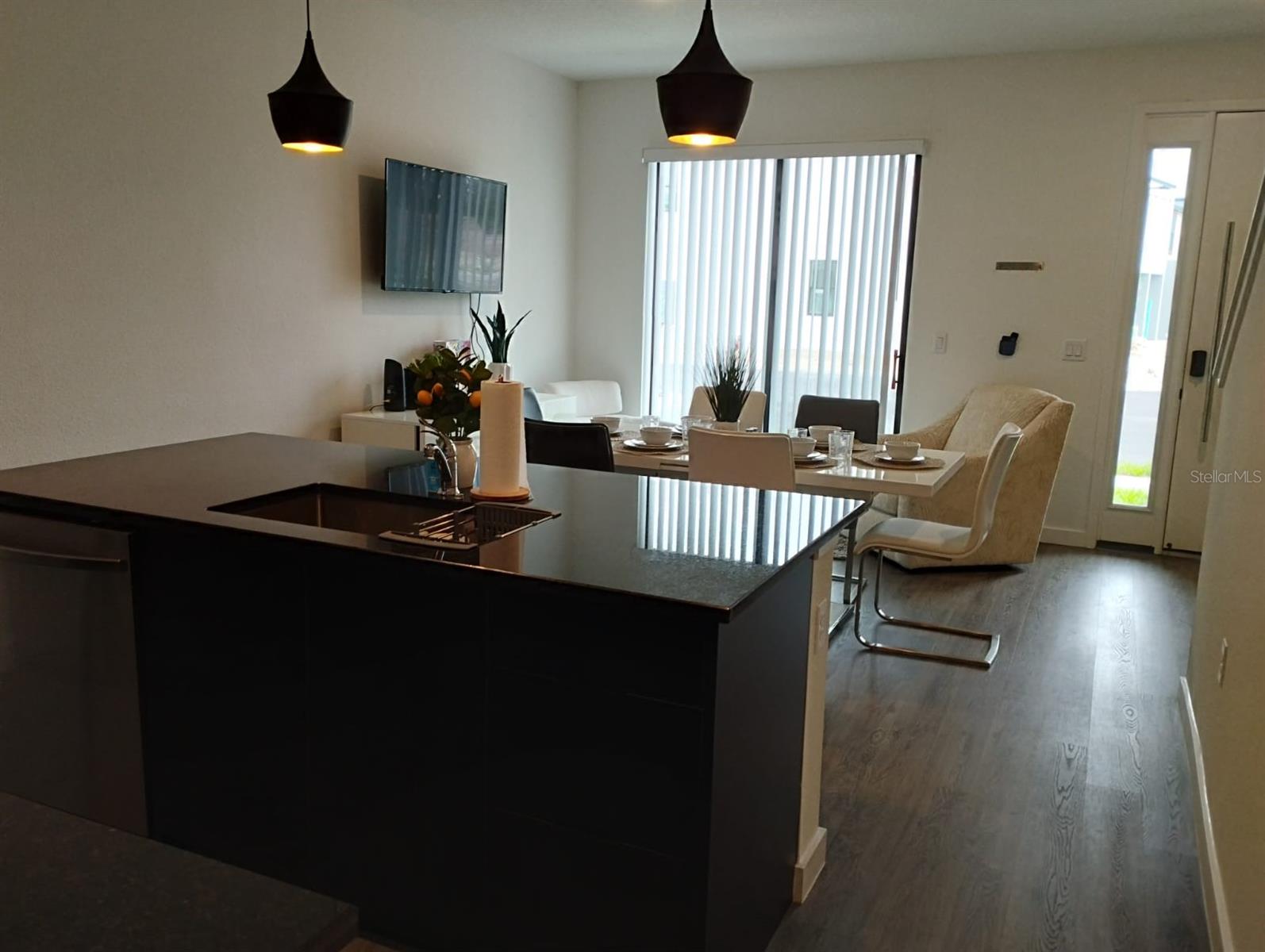 Image 6 of 21 For 8781 Zen Drive