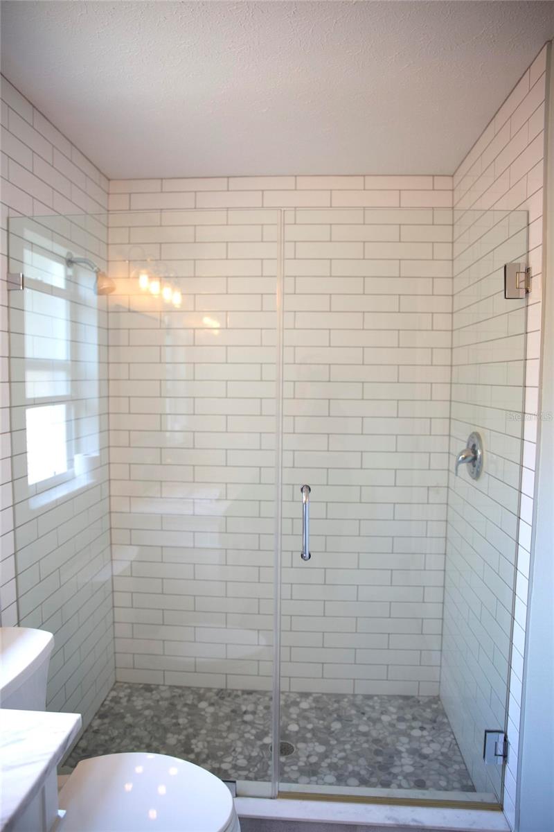 Image 8 of 12 For 7745 Barclay Road