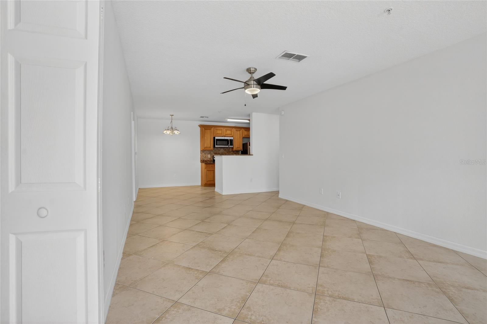 Image 3 of 44 For 4364 Kirkman Road 307