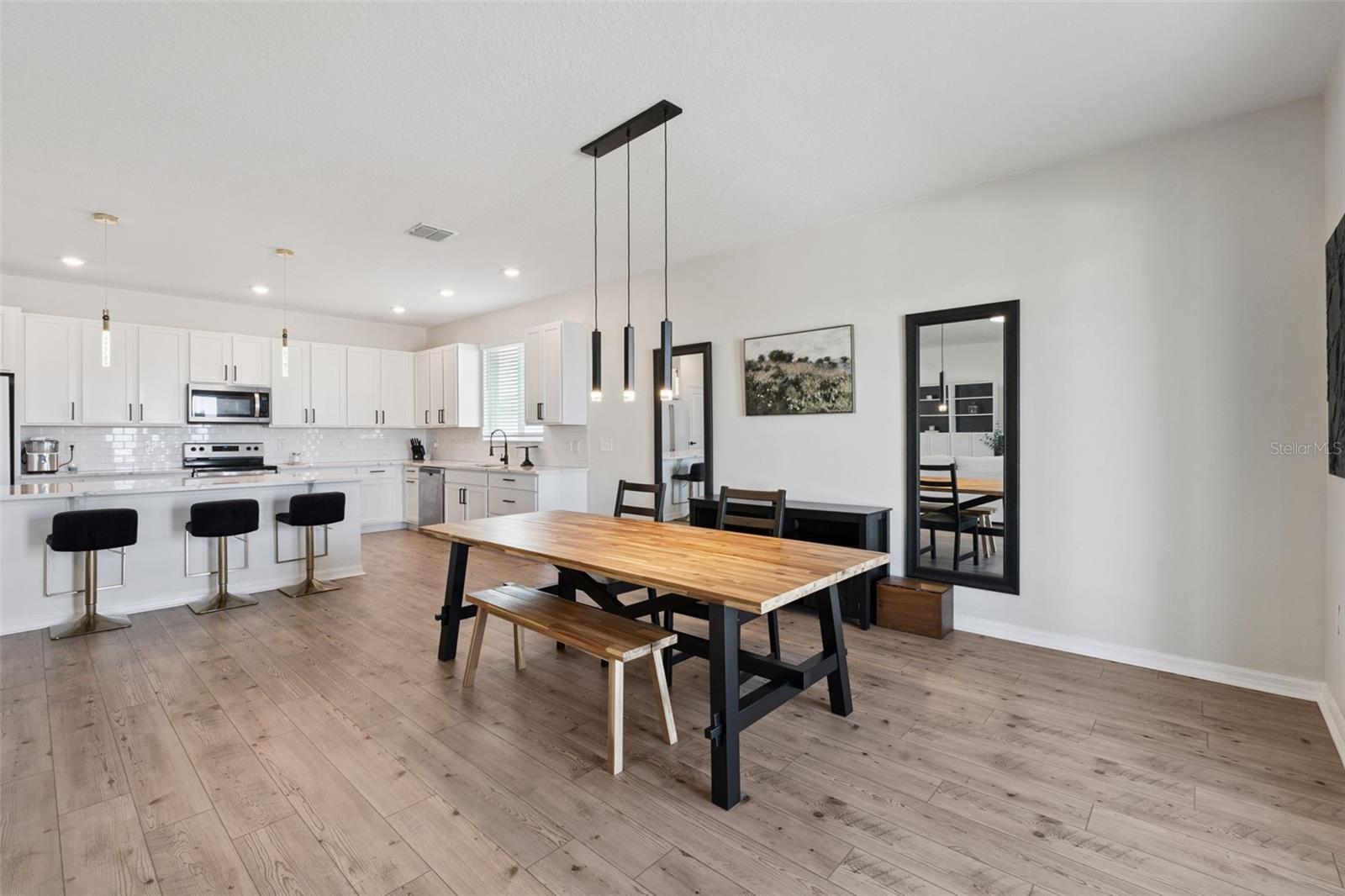 Image 11 of 35 For 2429 Begonia Street