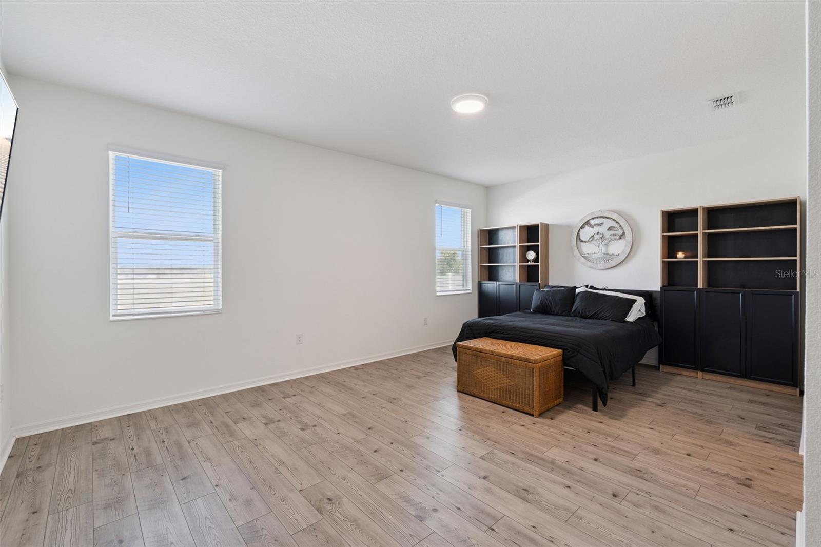 Image 22 of 35 For 2429 Begonia Street