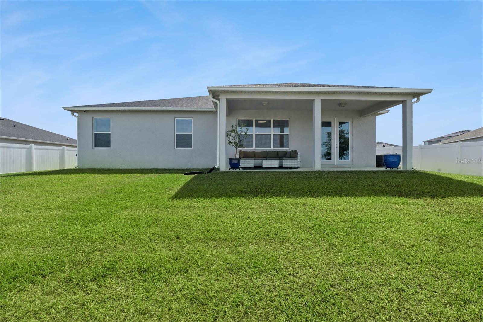 Image 33 of 35 For 2429 Begonia Street