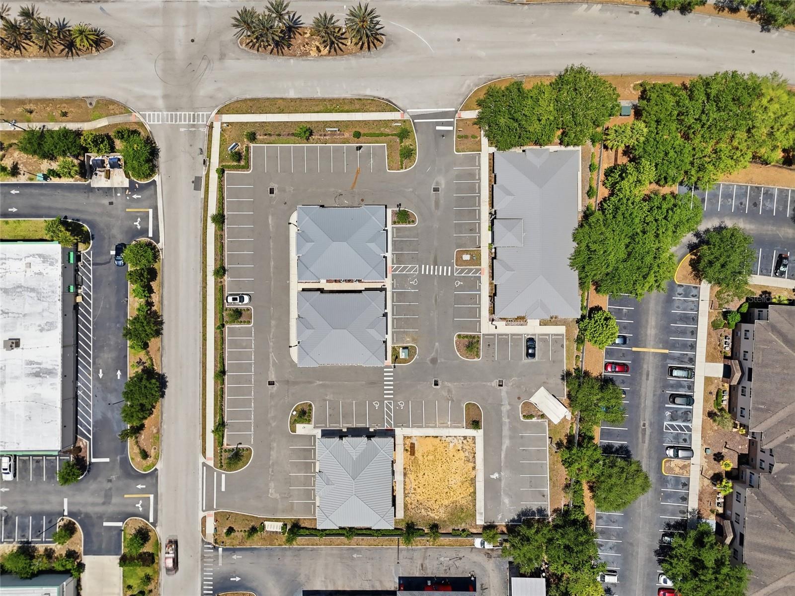 Image 23 of 27 For Sunrise Plaza Drive