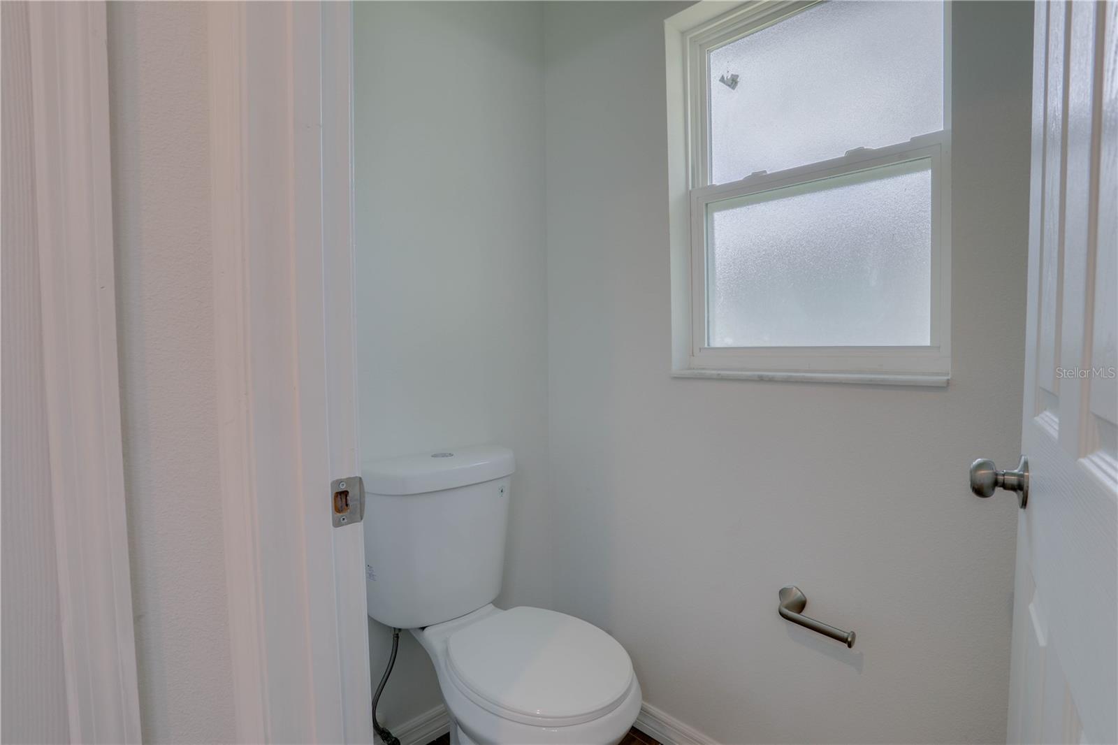 Image 19 of 29 For 305 Prince Street