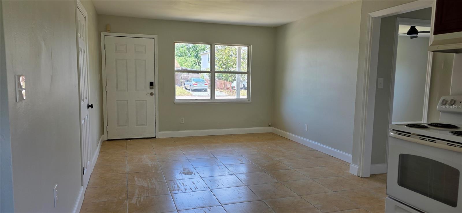 Image 3 of 17 For 260 Pine Tree Drive