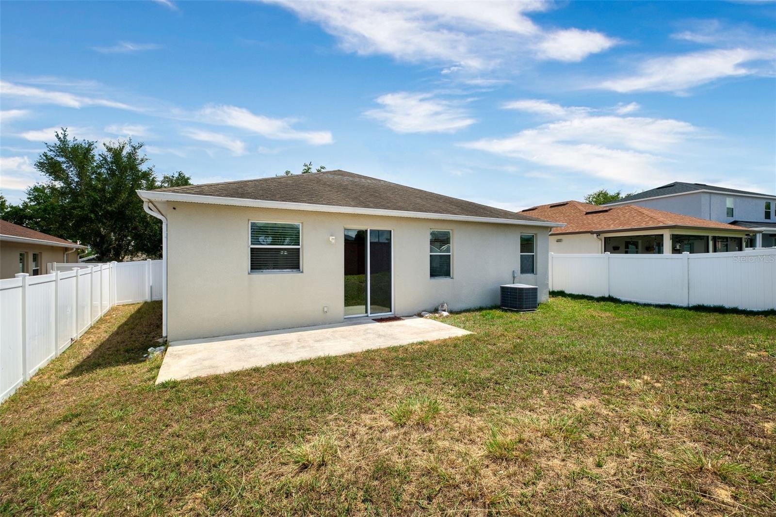 Image 30 of 32 For 13545 Laranja Street