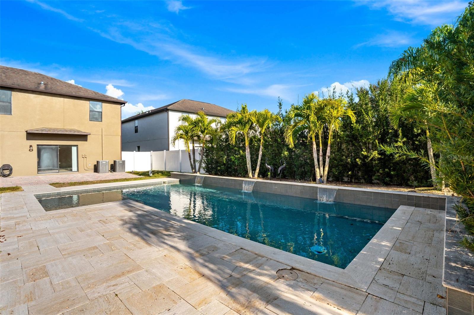 Image 25 of 31 For 4306 Biscayne Cove Court