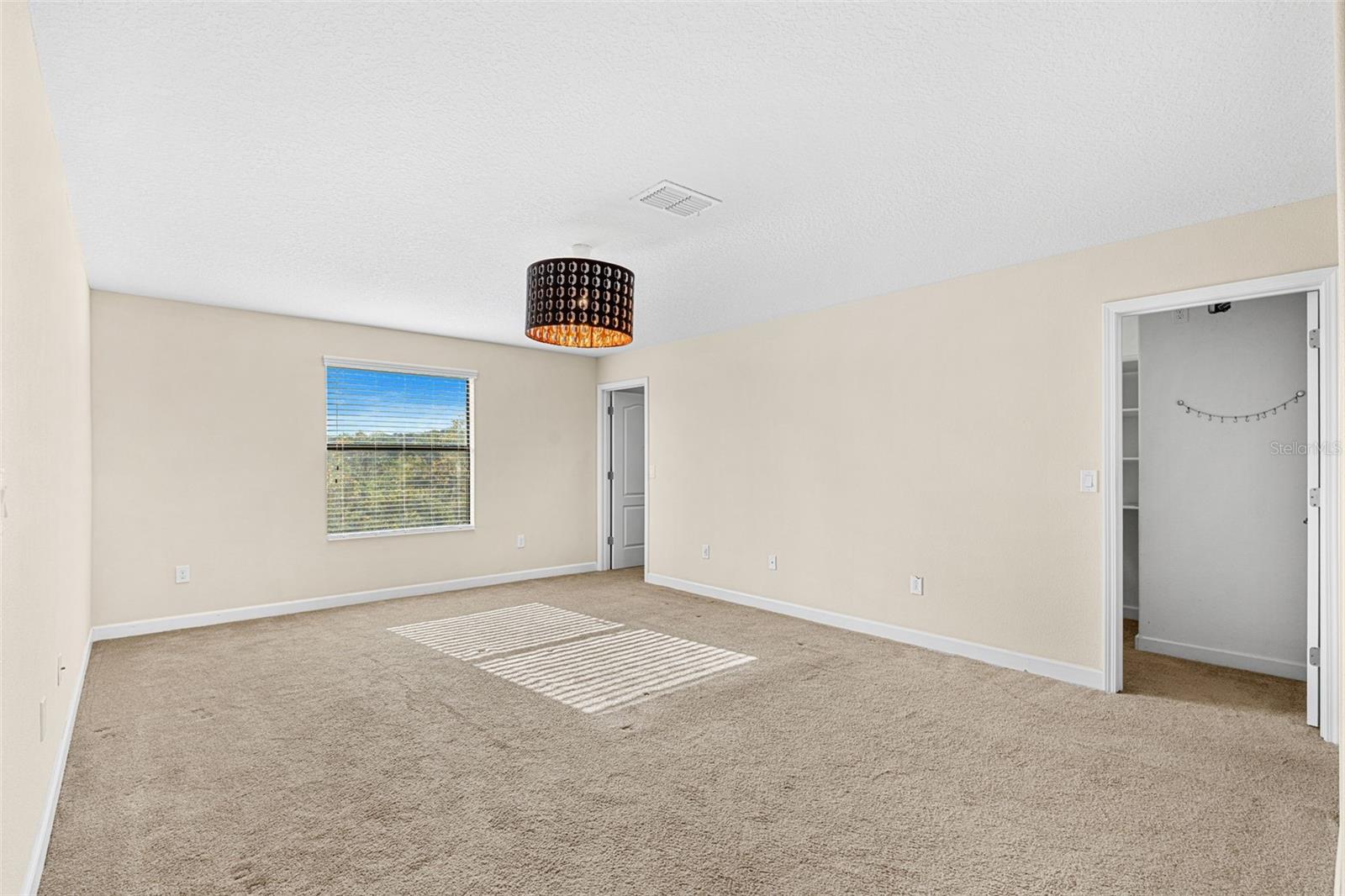 Image 4 of 31 For 4306 Biscayne Cove Court