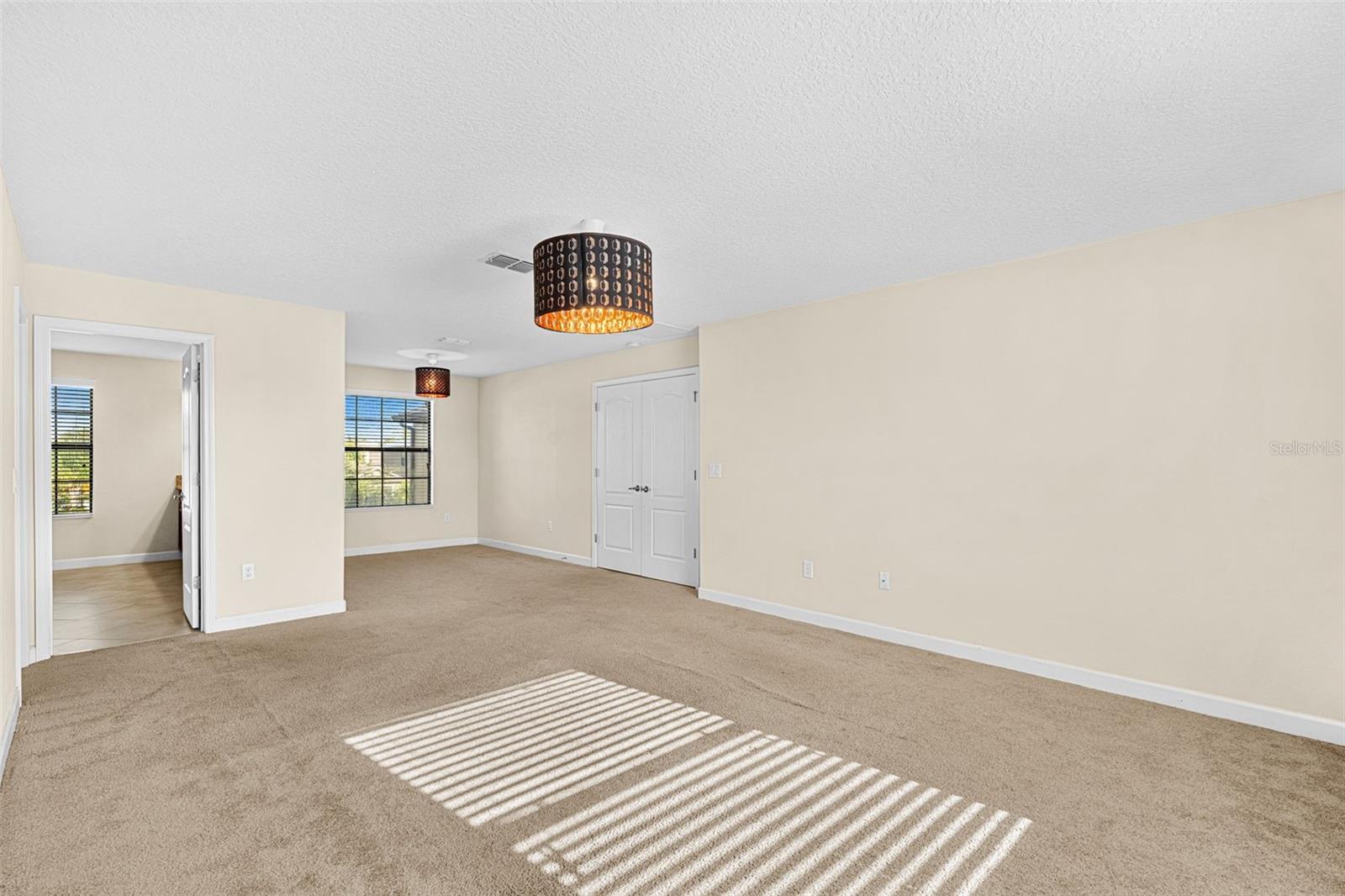 Image 6 of 31 For 4306 Biscayne Cove Court