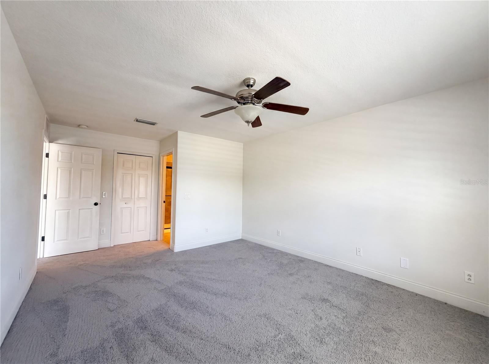 Image 23 of 39 For 1714 Bottlebrush Way