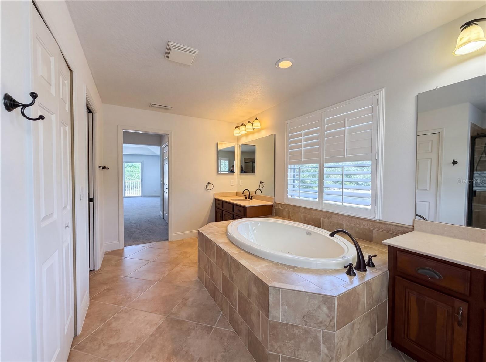 Image 28 of 39 For 1714 Bottlebrush Way