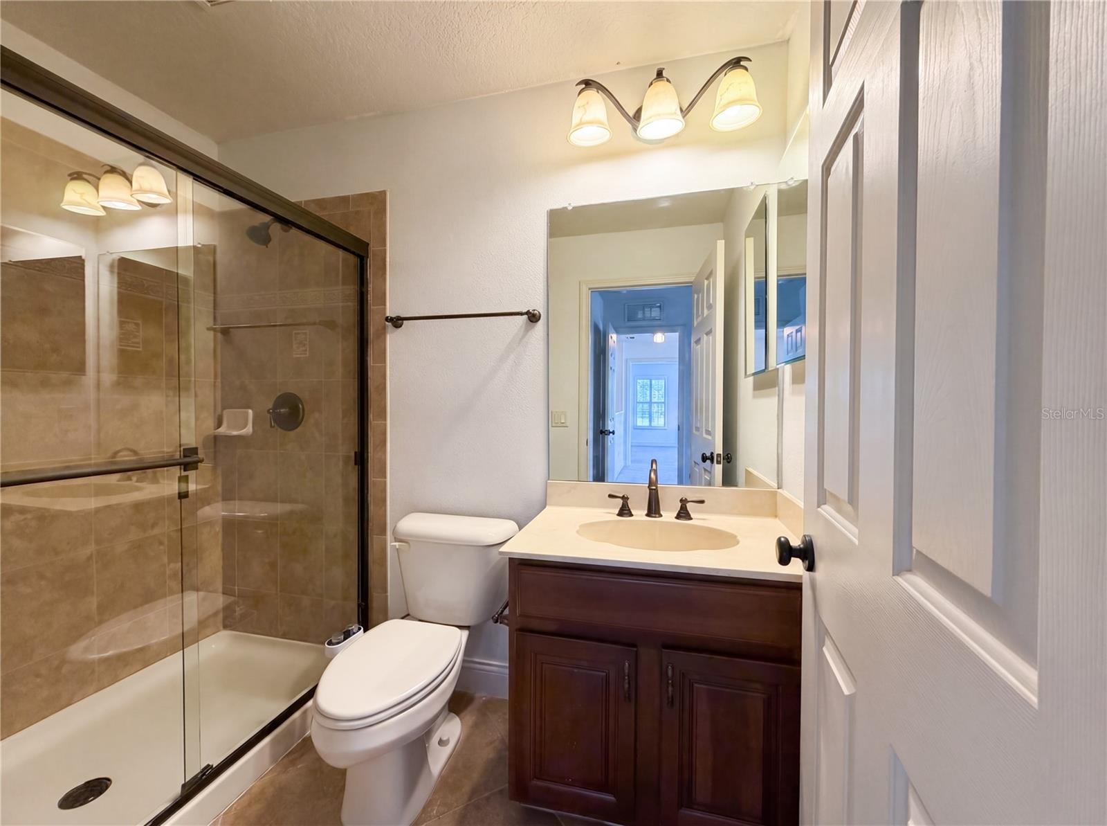 Image 30 of 39 For 1714 Bottlebrush Way