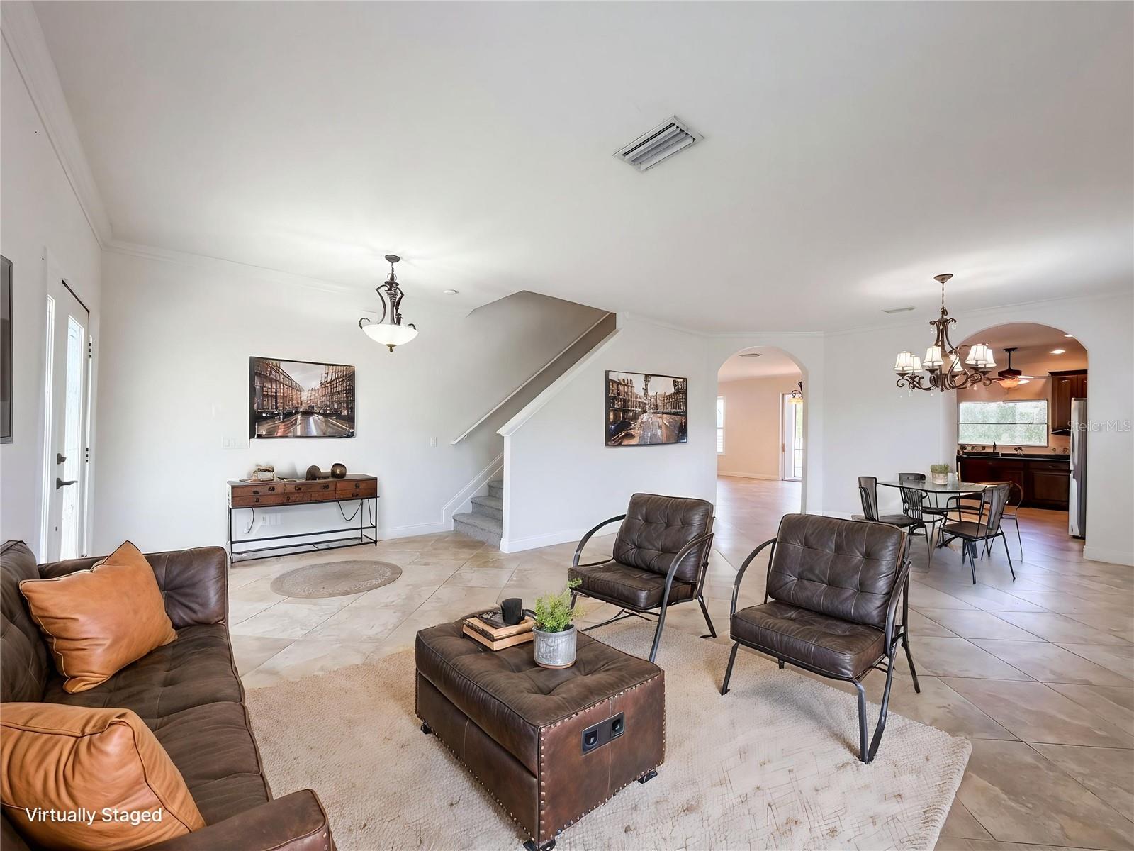 Image 5 of 39 For 1714 Bottlebrush Way