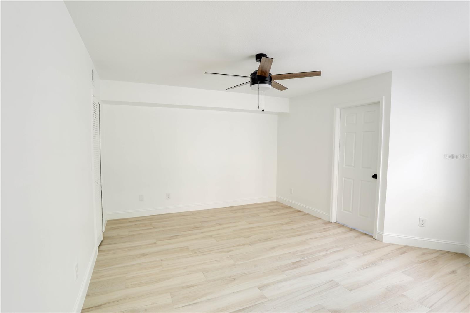 Image 14 of 17 For 1111 Salerno Court 1111