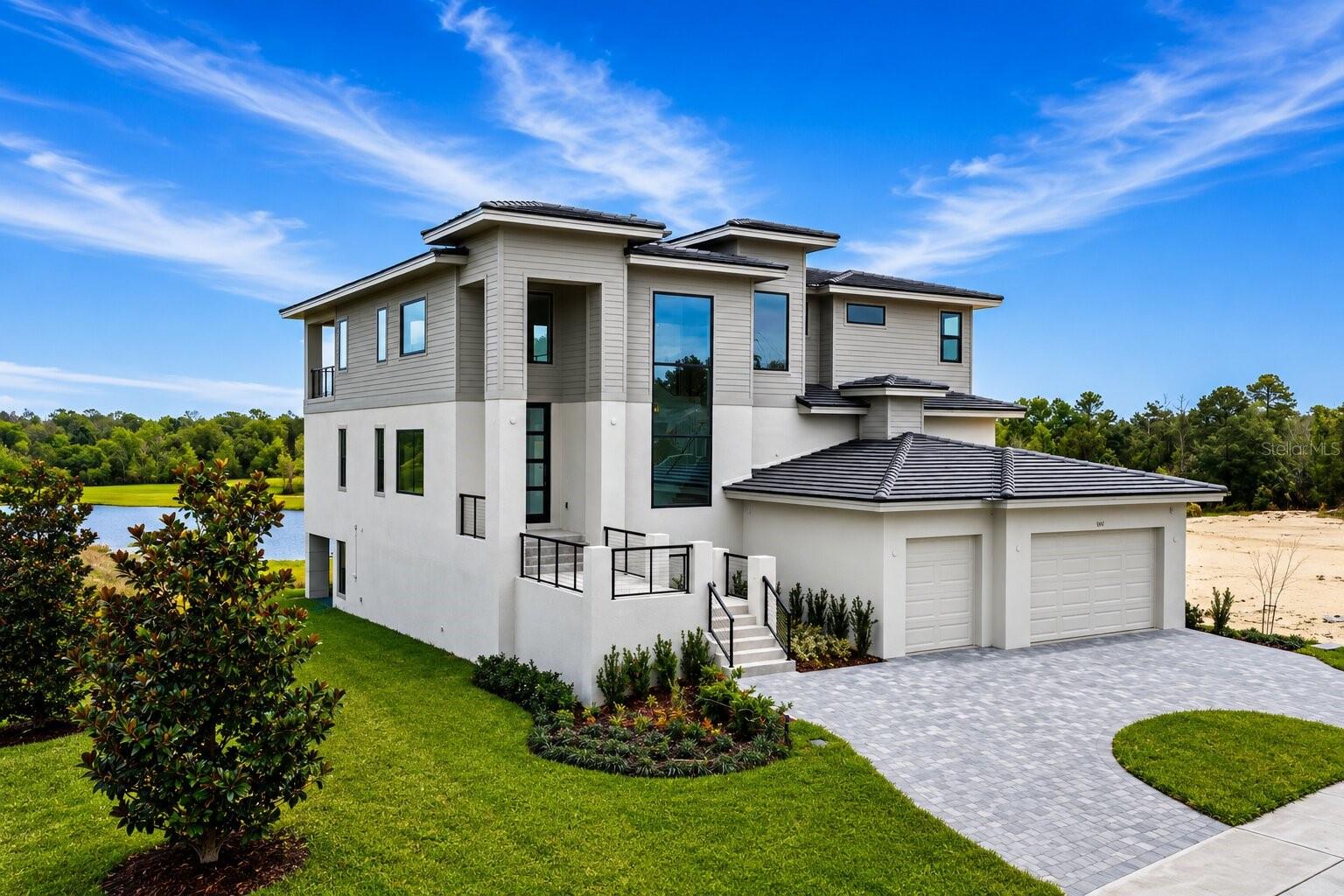 Image 2 of 43 For 309 Hampton Boulevard