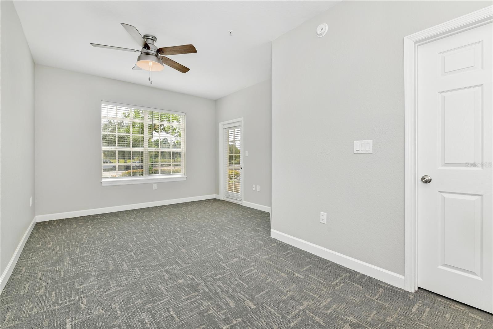 Image 4 of 13 For 7503 Atlantis Way J108