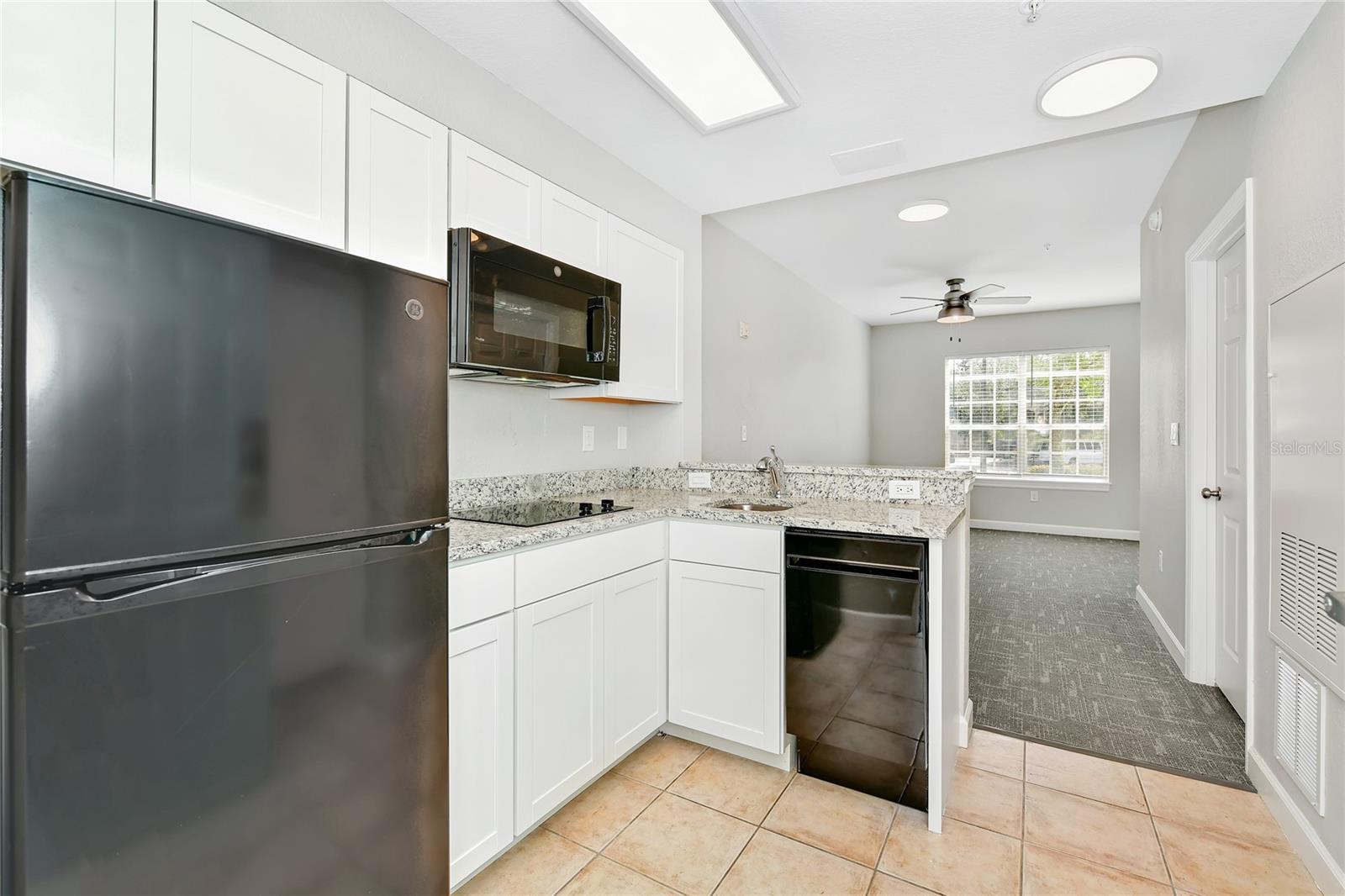 Image 7 of 13 For 7503 Atlantis Way J108