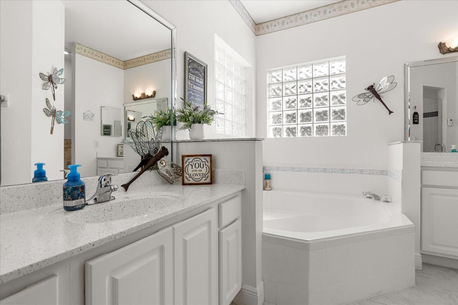 Image 29 of 45 For 5222 Hammock Pointe Court