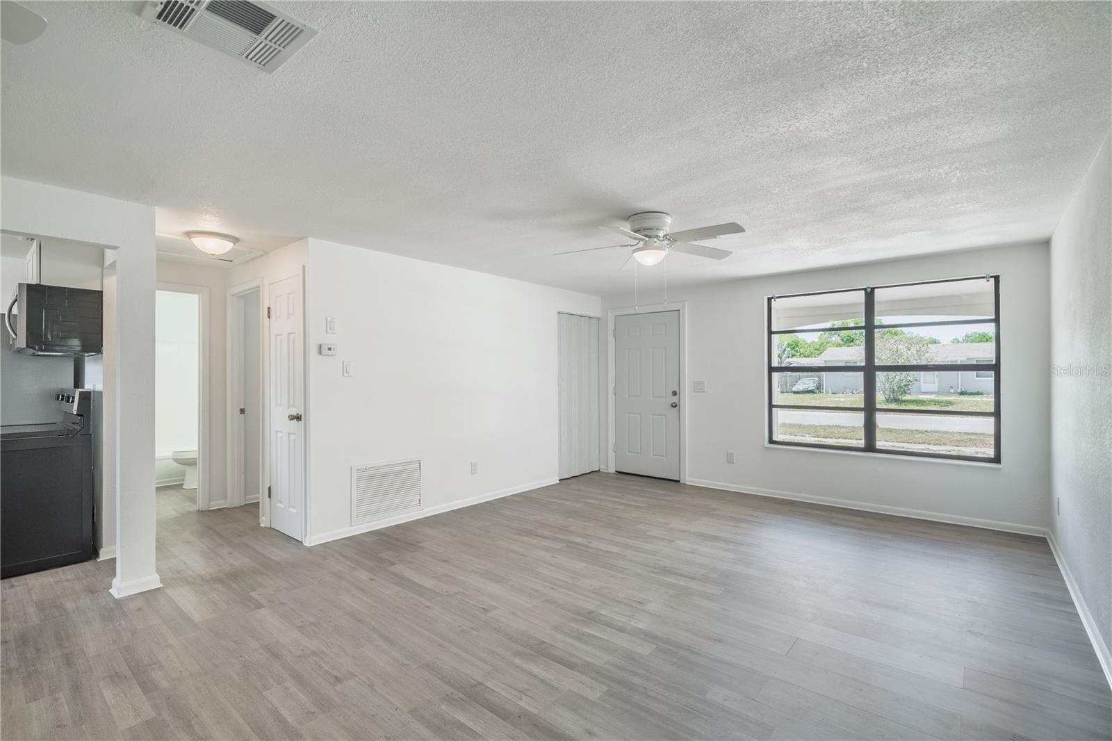 Image 3 of 25 For 2919 Keesler Street
