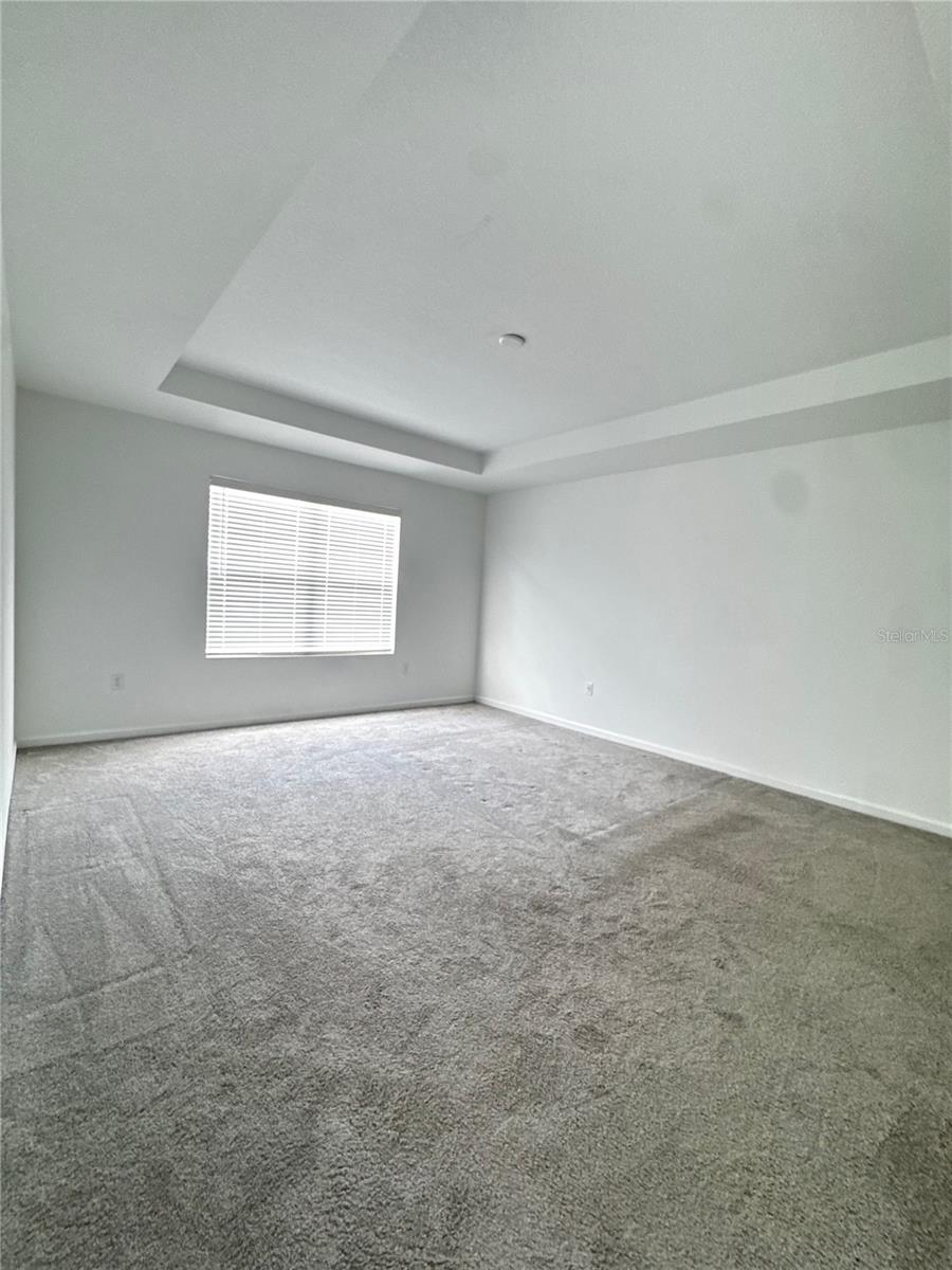 Image 18 of 23 For 11777 Globe Street