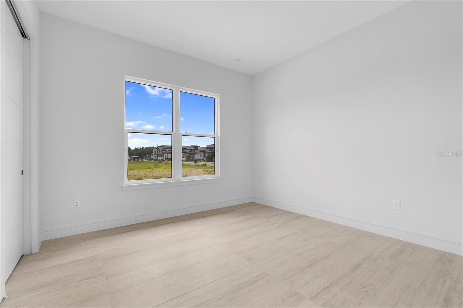 Image 41 of 67 For 3019 Kensington Avenue