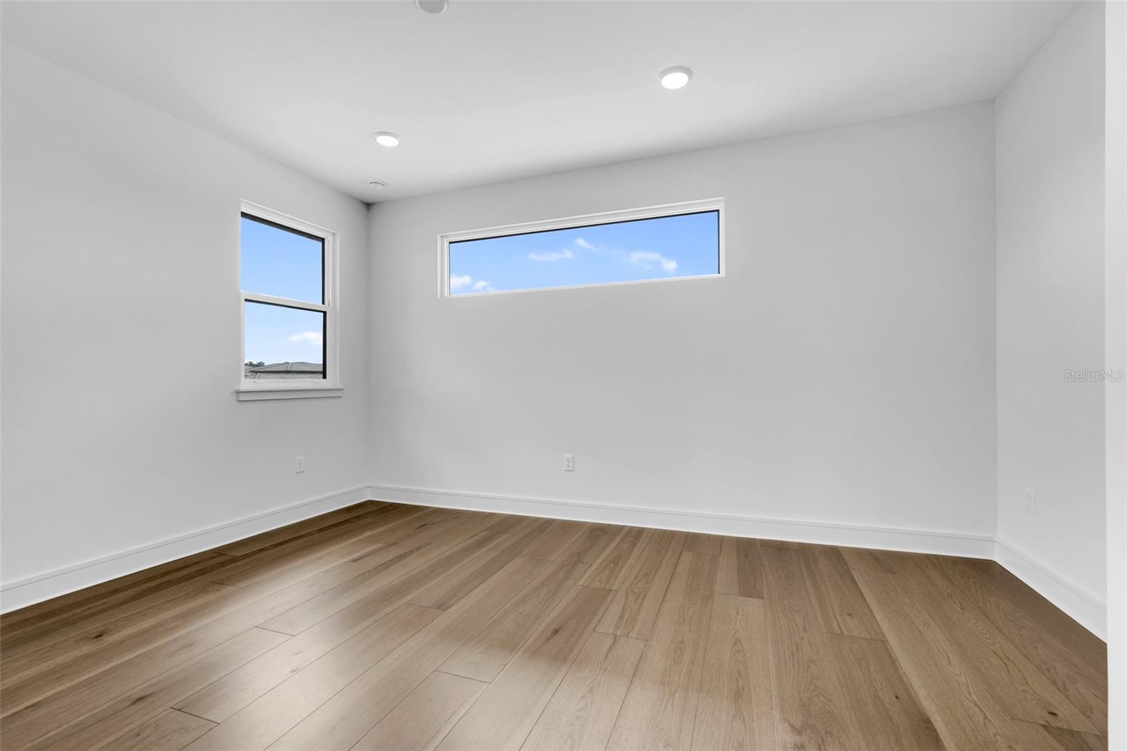 Image 44 of 67 For 3019 Kensington Avenue