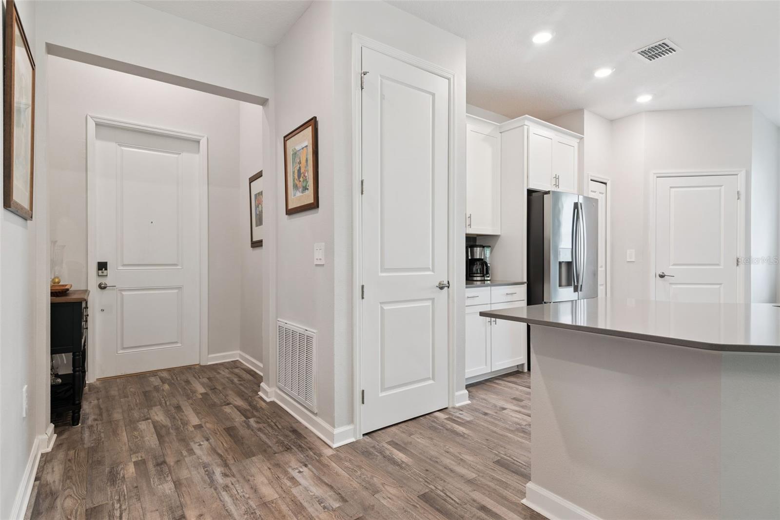 Image 26 of 54 For 2990 Camden Way
