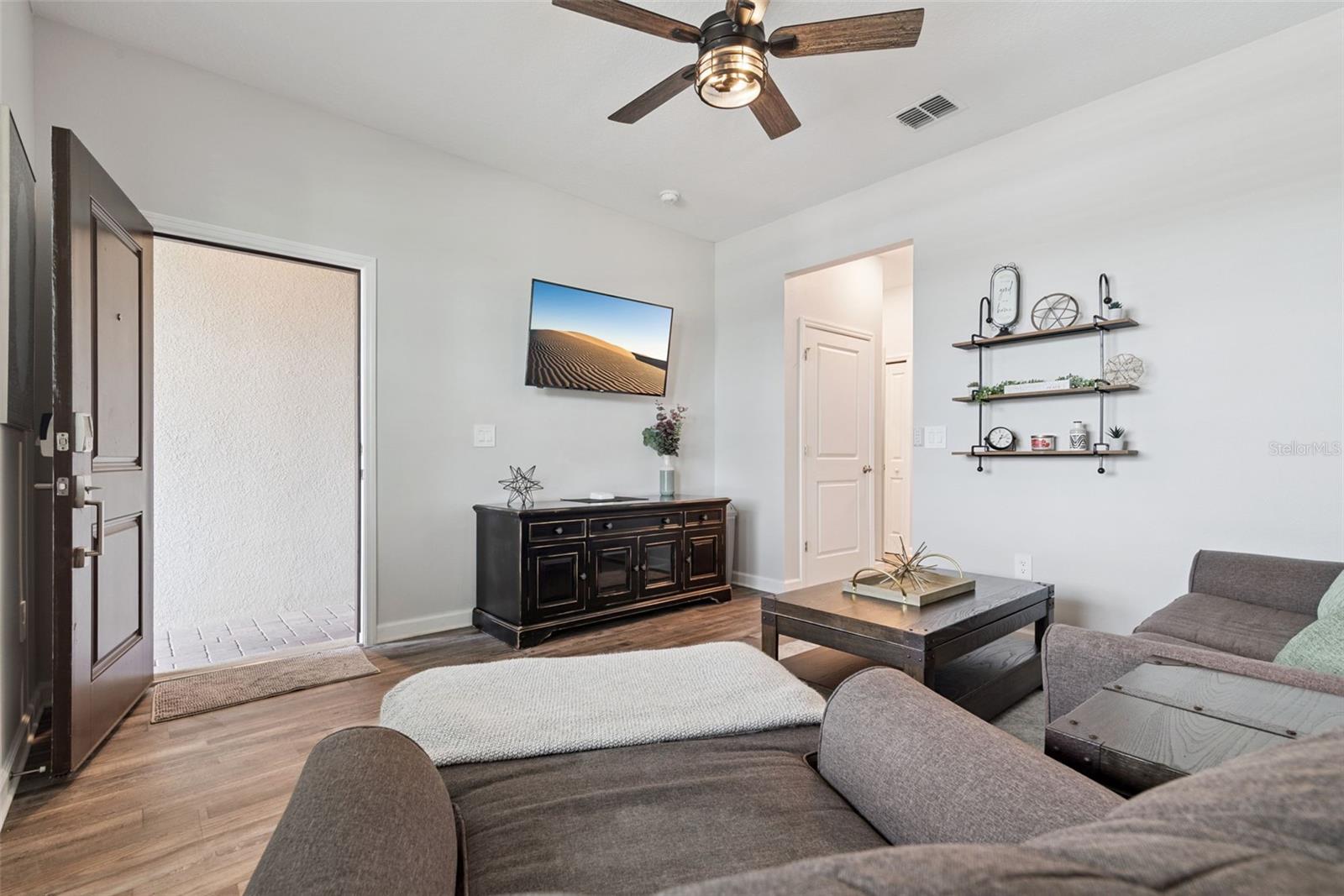 Image 32 of 54 For 2990 Camden Way