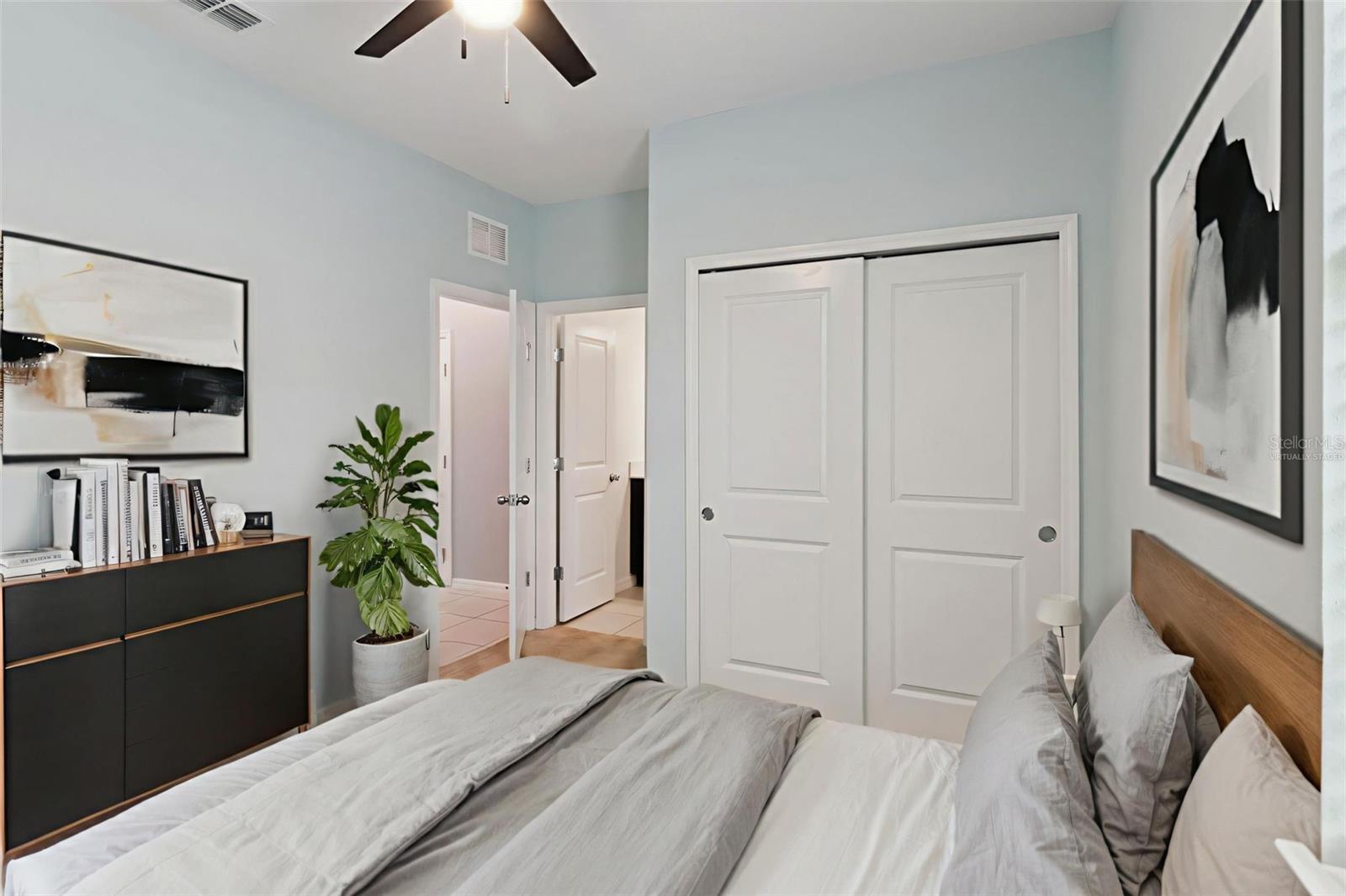 Image 17 of 47 For 732 Longleaf Lane
