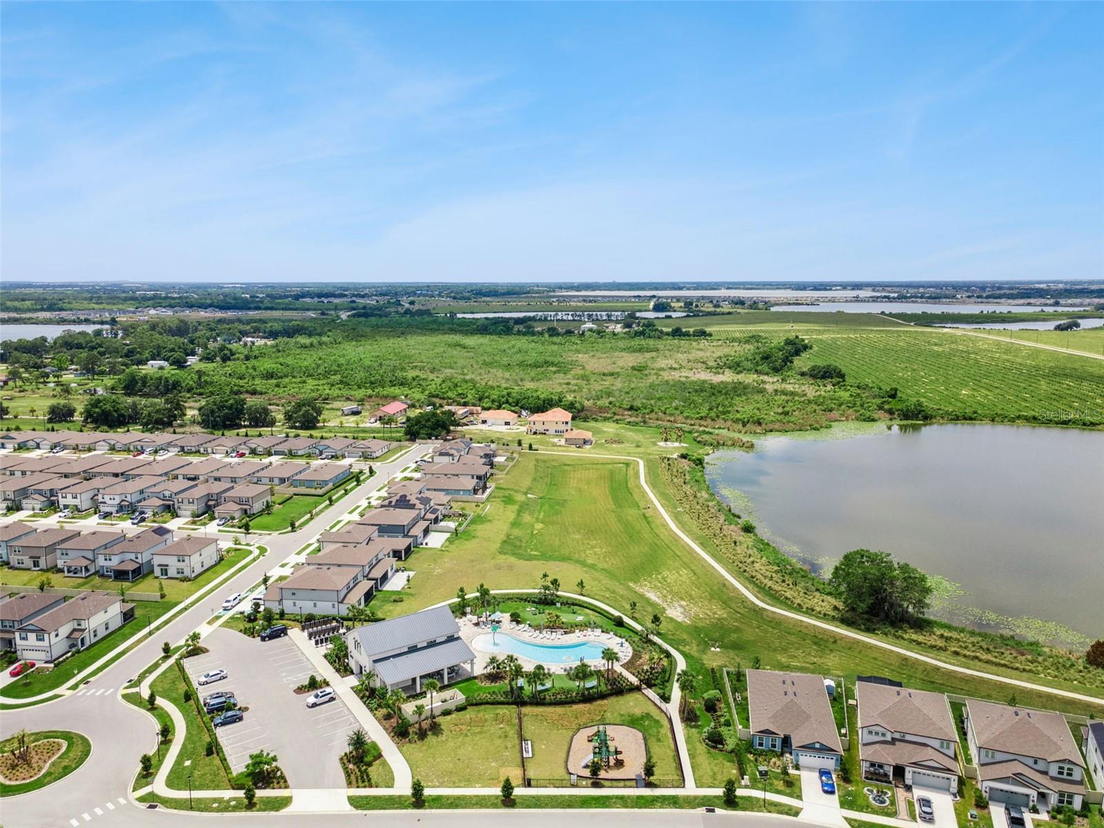 Image 29 of 47 For 732 Longleaf Lane