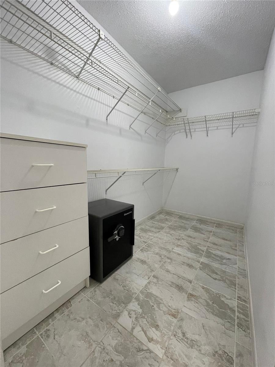 Image 11 of 12 For 710 Raymond Circle