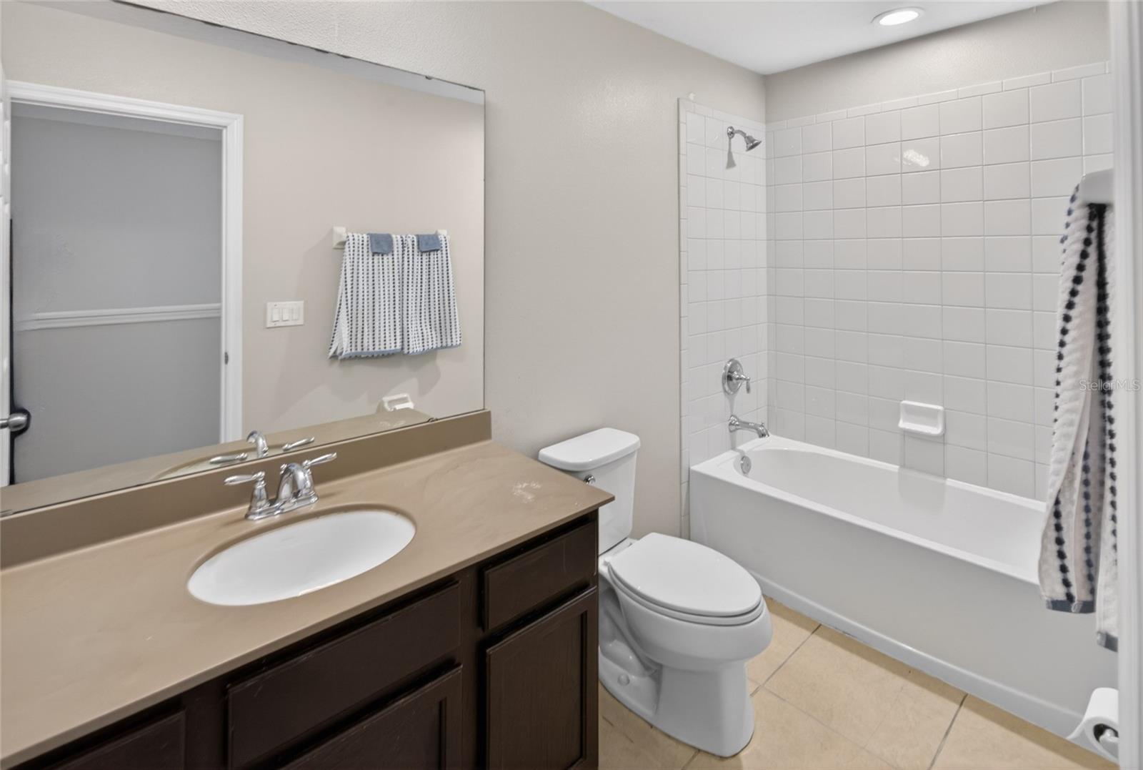 Image 19 of 48 For 2307 Kennington Cove