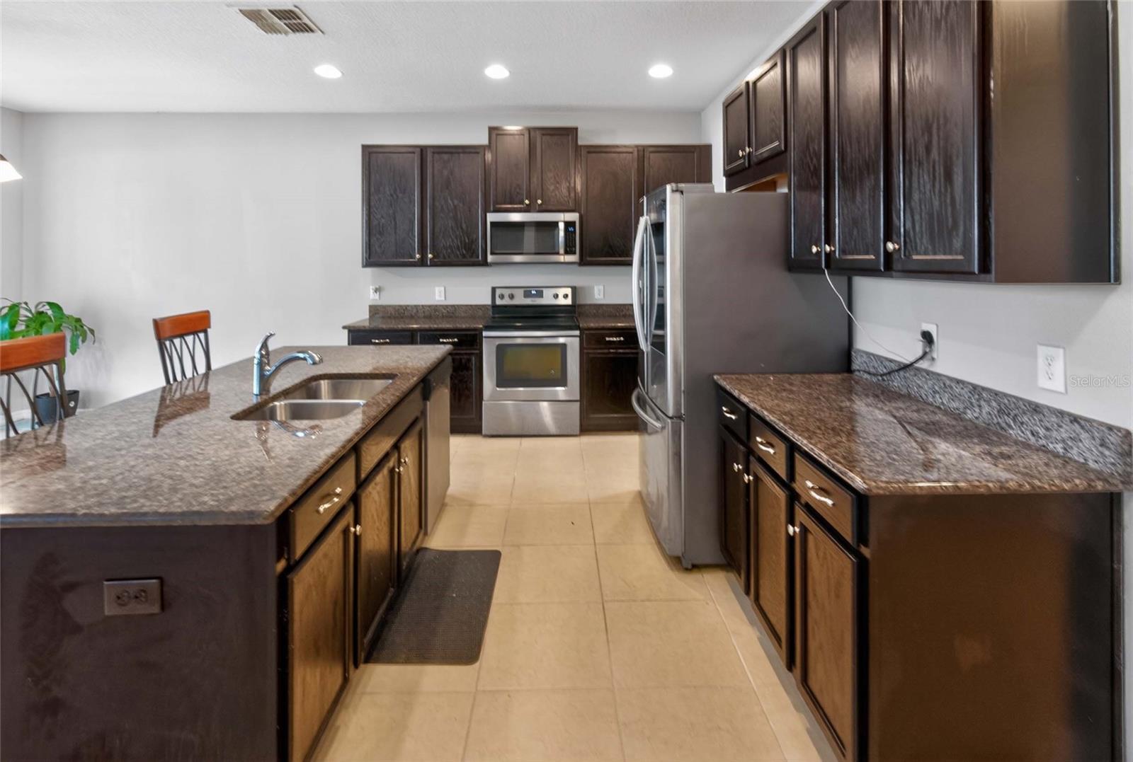 Image 42 of 48 For 2307 Kennington Cove