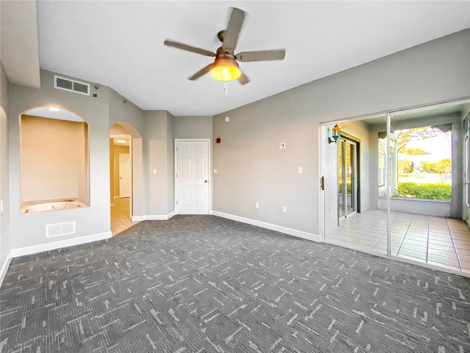 Image 18 of 47 For 7503 Atlantis Way J102