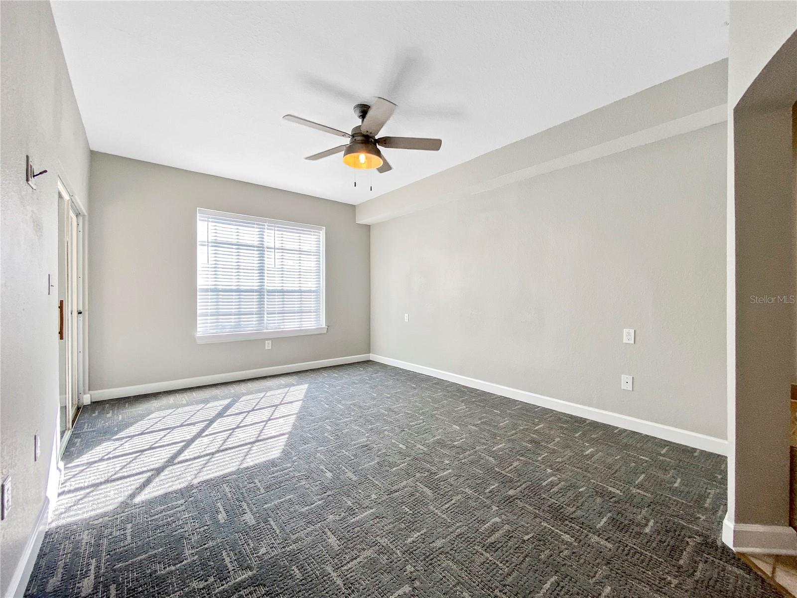 Image 36 of 47 For 7503 Atlantis Way J102