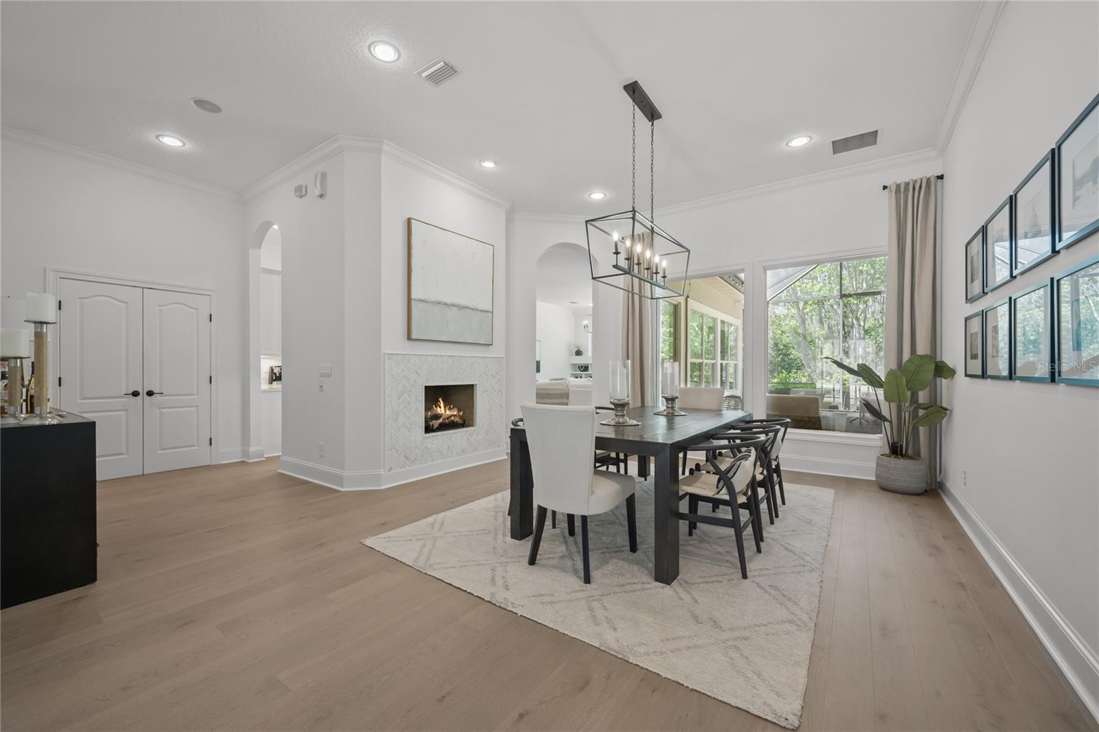 Image 11 of 62 For 221 Woody Creek Drive